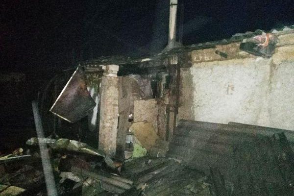жилой дом сгорел