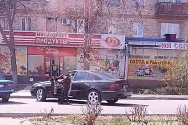 ребенок за рулем