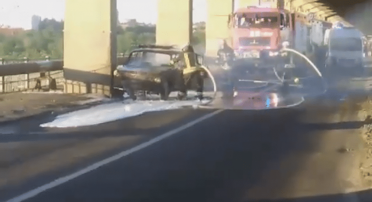 загорелся автомобиль