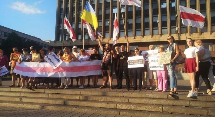 в поддержку Беларуси