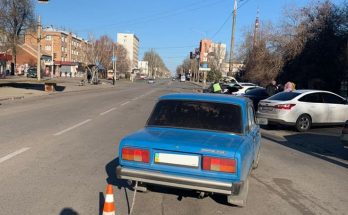 пожилого мужчину