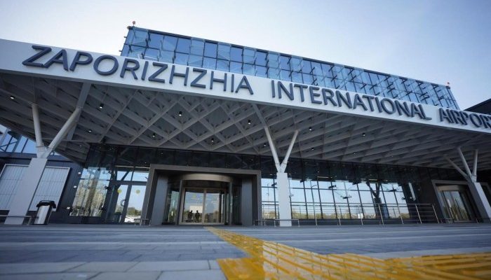 полететь в Грецию