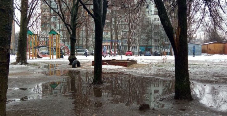Запорожье оказалось в плену воды