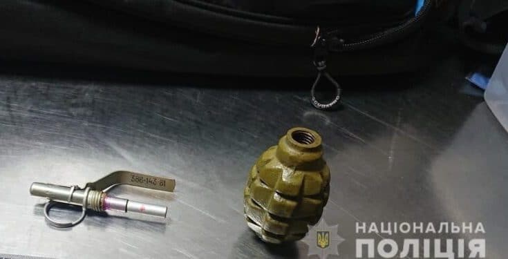 гранату на балкон