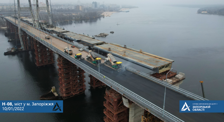 поедут первые автомобили
