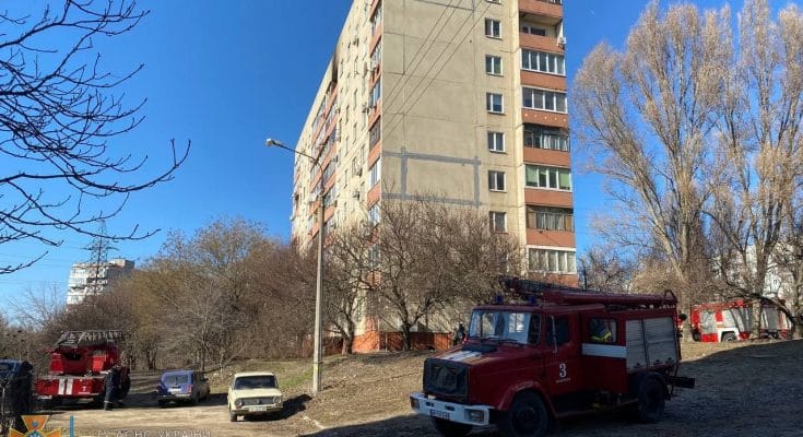 горела многоэтажка