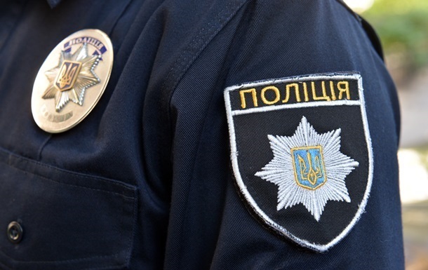 вручают повестки