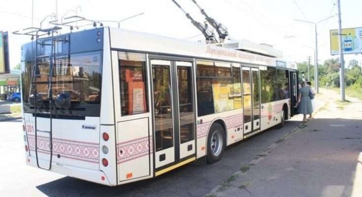 рух тролейбусів