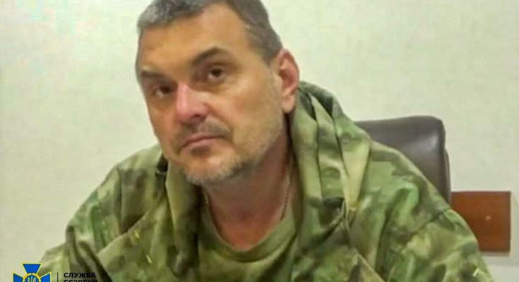 підозру колишньому співробітнику поліції