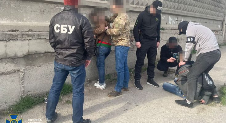 2-х агентів рф