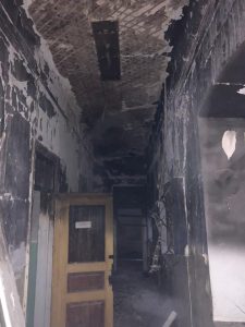 користування Лаврою
