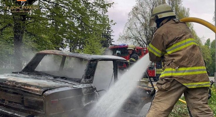 загоряння автівки на