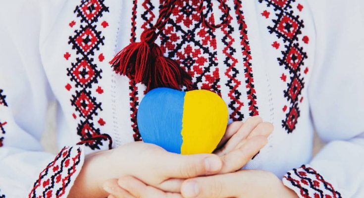 Україна святкує День вишиванки