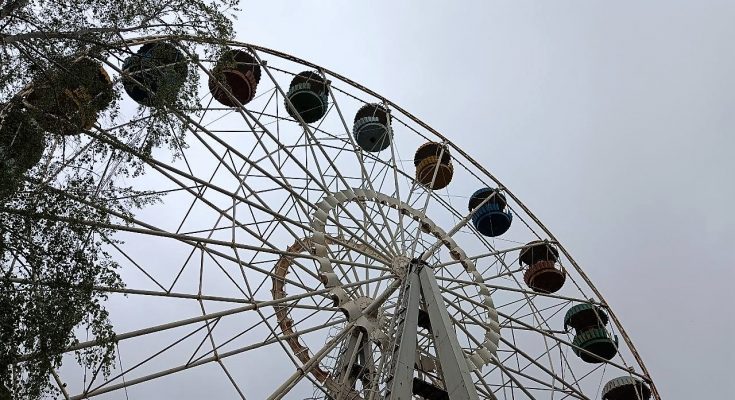 чарівному Дубовому Гаю