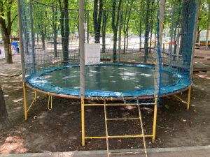 У сквері Бочарова