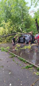 під час зливи