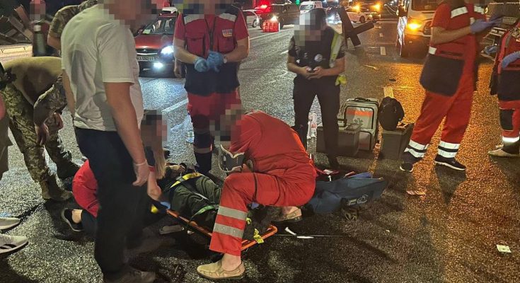 військового