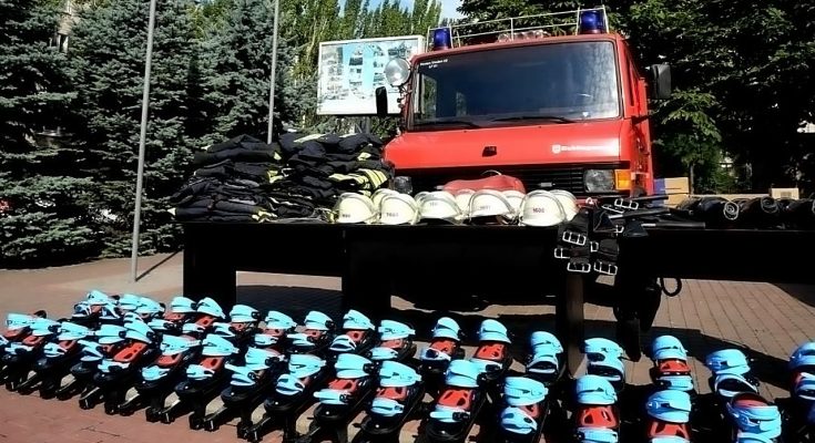 протимінні чоботи