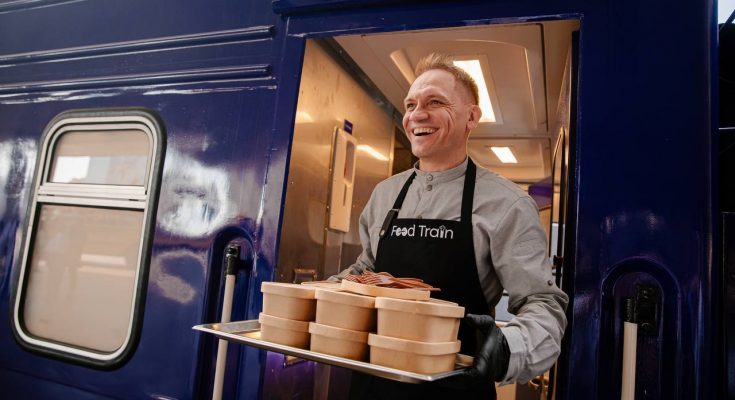 потяг-кухня “Food Train”