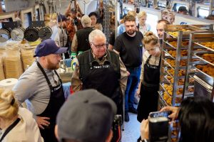 потяг-кухня “Food Train”