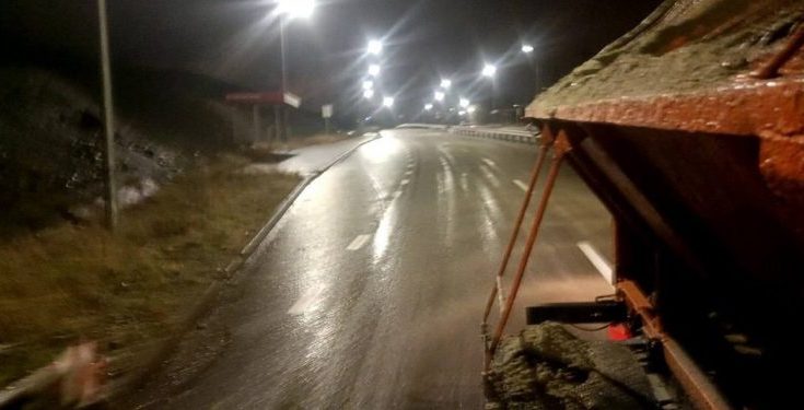тротуари та дорожні шляхи