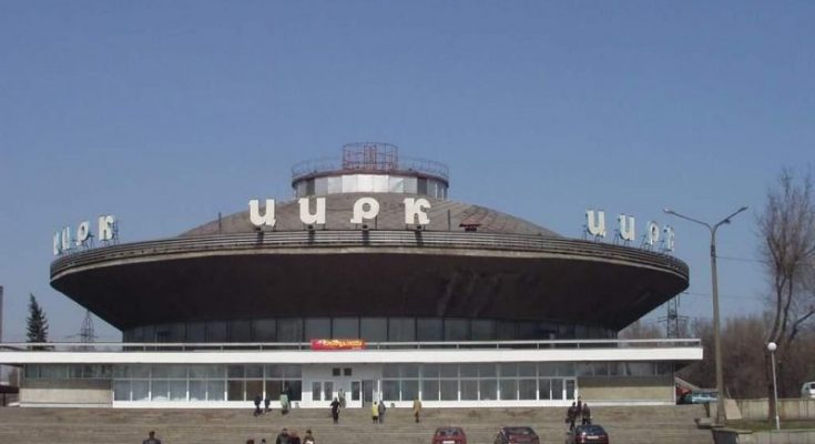 з висоти 3-х метрів