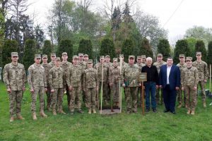 Запорізького дубу
