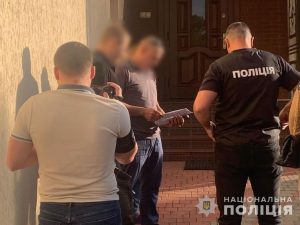 10 тисяч доларів