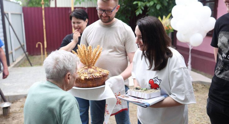 Лідії Степанівні