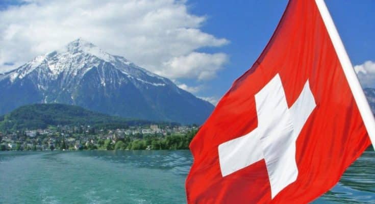 до Швейцарії