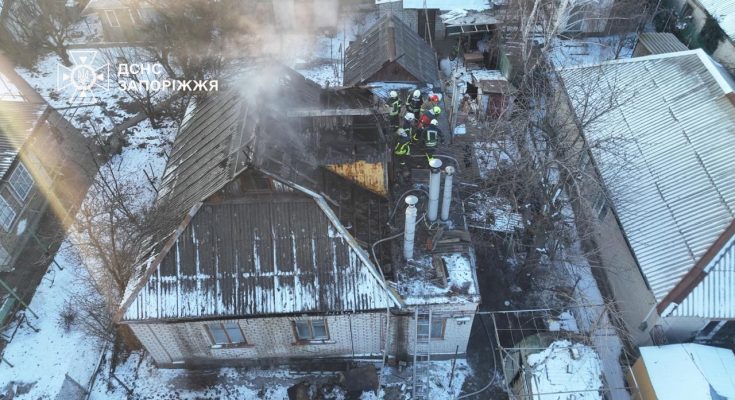 житловому будинку