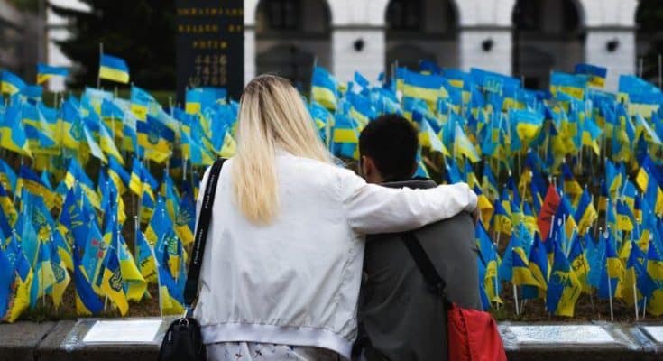 добровольців