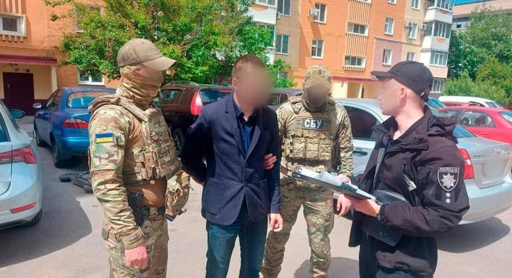 студент