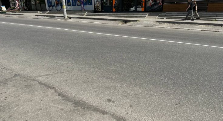 дорожньою розміткою