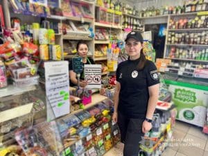 неповнолітнім
