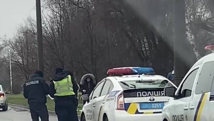 На Набережній