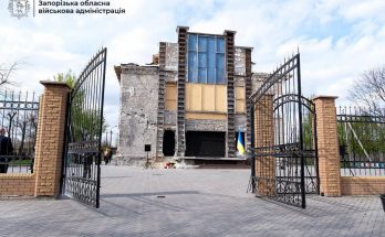 молитовному будинку