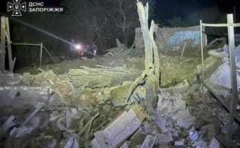 травмовану жінку